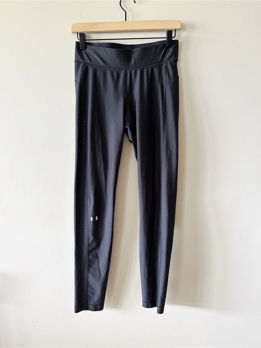 Under Armour • Black Workout Leggings heatgear